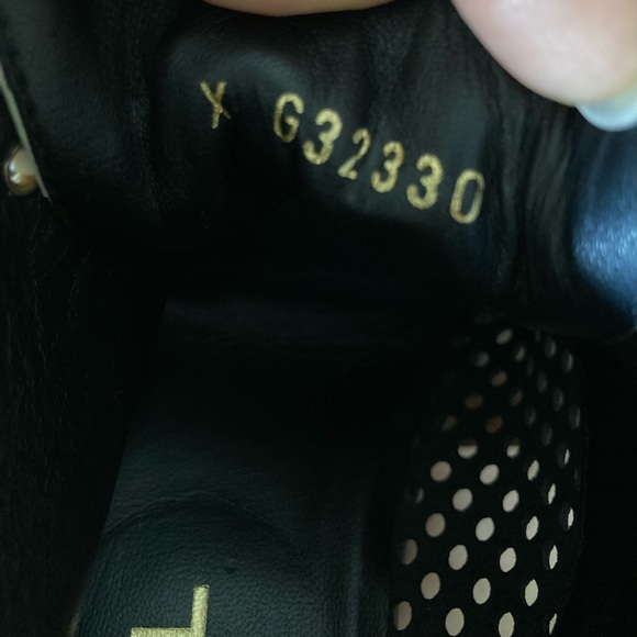 Chanel lace up shoes - Picture 13 of 15